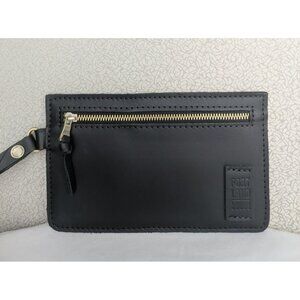 NEW Portland Leather Goods Adriana Pouch Wristlet Black